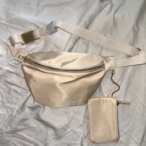 New fanny pack with coin purse